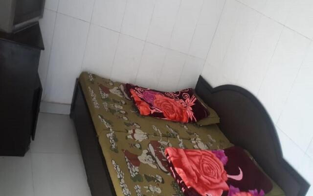 Frozen View by StayApart, Ukhimath