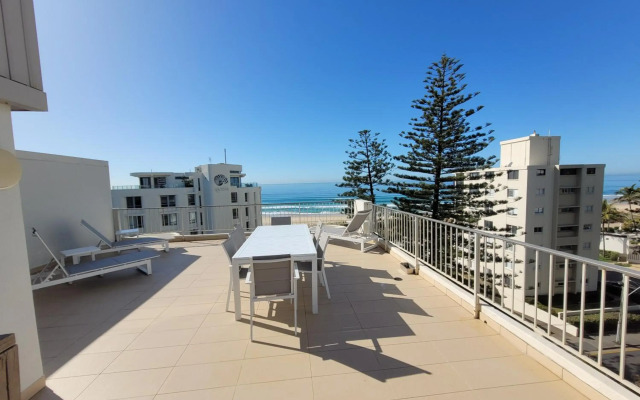 Surfers Chalet