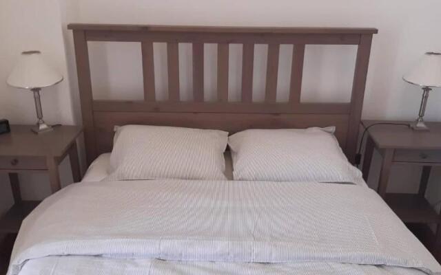 Königliche Villa Appartement mit Balkon