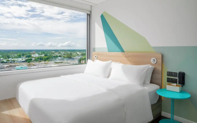 Tru by Hilton Hau Giang City Centre