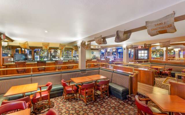 Best Western Plus Burley Inn & Convention Center