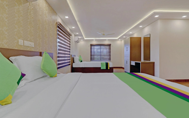 Treebo Golden Terminal, Kochi Airport