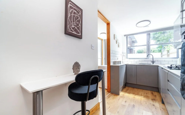 The Canonbury Apartment