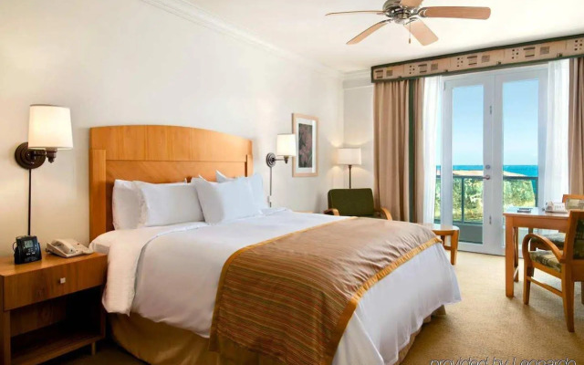 Condado Lagoon Villas at Paseo Caribe