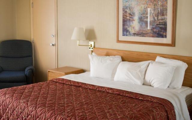 Superior Bayfront Inn