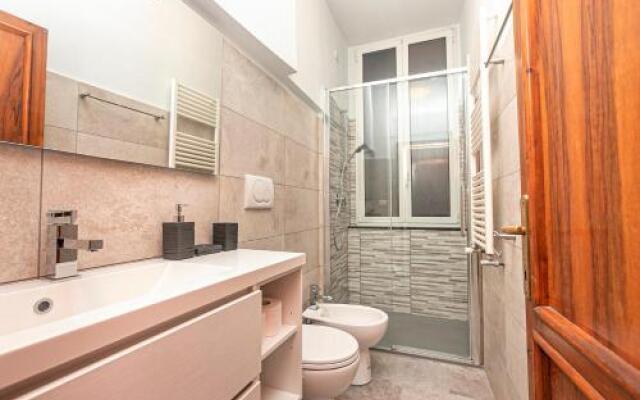 Flat 2 Bedrooms 1 Bathroom - Genoa