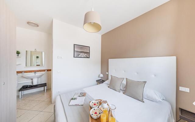 Residenza Miralago With Pool - Ground Floor One-bedroom