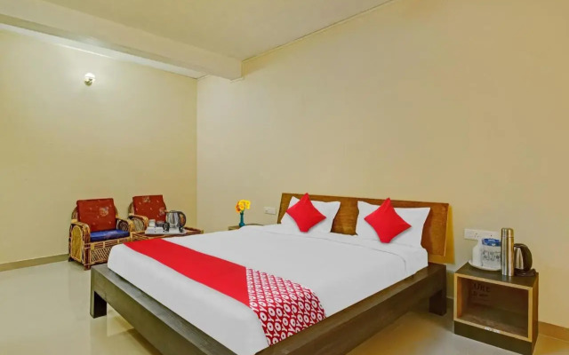 Oyo Flagship 806580 Hotel Inrisa
