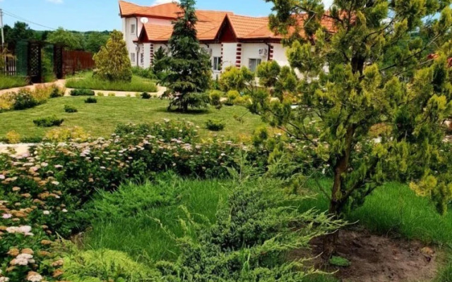 Eco-Usadba Golden Key