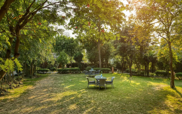 Corbett Machaan Resort