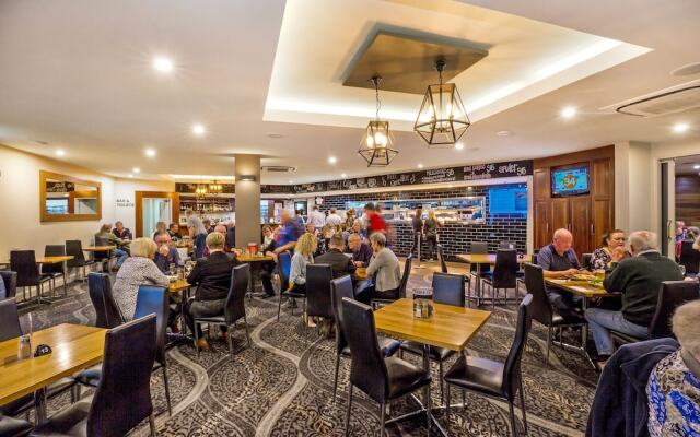 National Hotel Complex