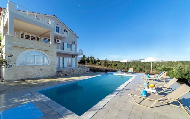 Villa Konstantinos Hilltop Vineyard Escape