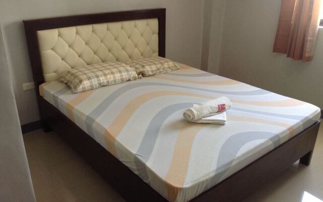 Aica Suites