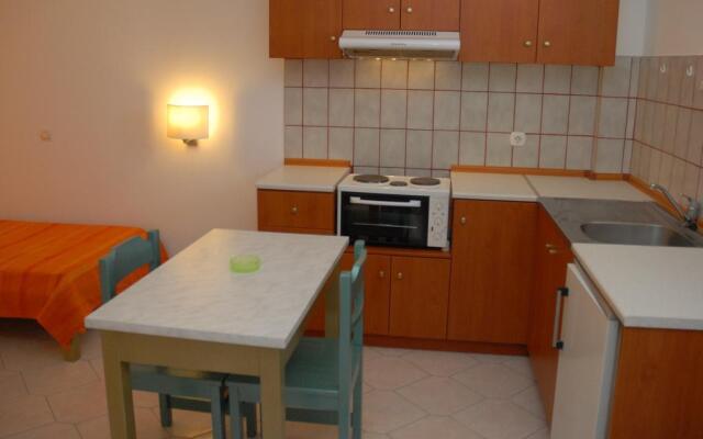Trianta Hotel Apartments