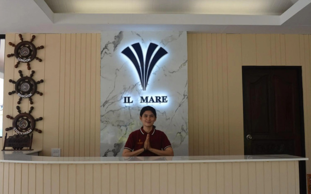 Lanta Il Mare Beach Resort