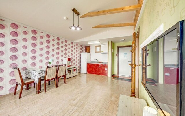 Yeongdeok Sea Village Pension