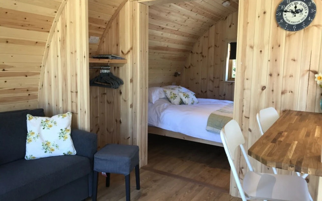 Orchard Glamping - Apartment Pod - Blossom