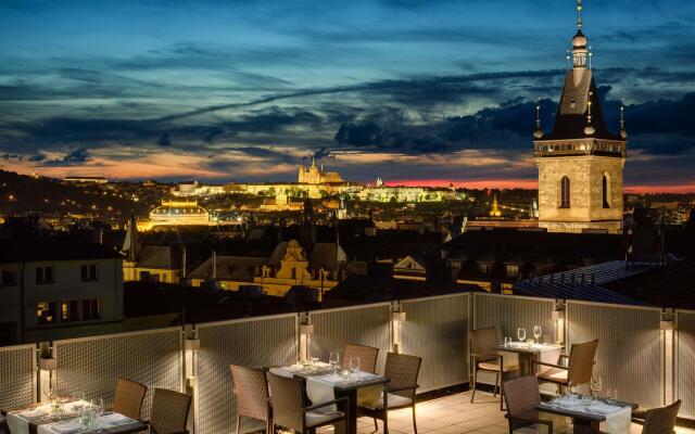 Radisson Blu Hotel, Prague