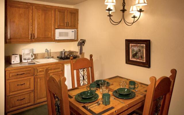 Alpine Village Suites