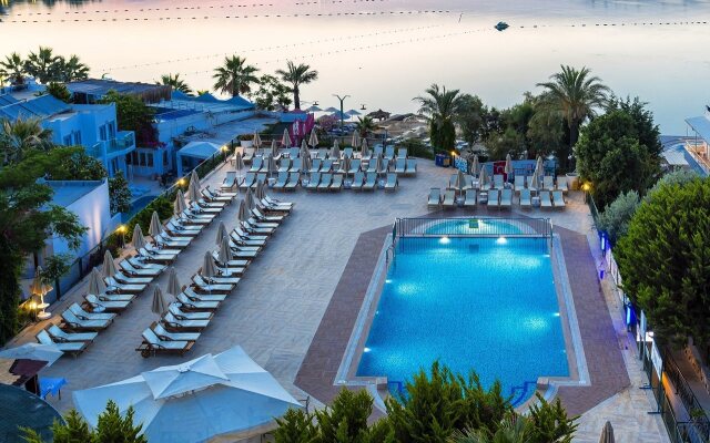 Royal Asarlik Beach Hotel & Spa - All Inclusive