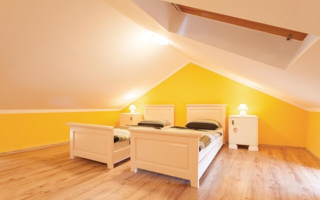 Beautiful Apartment in Omisalj With 1 Bedrooms