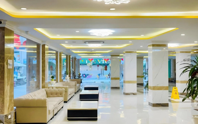 Dong Kinh Hotel