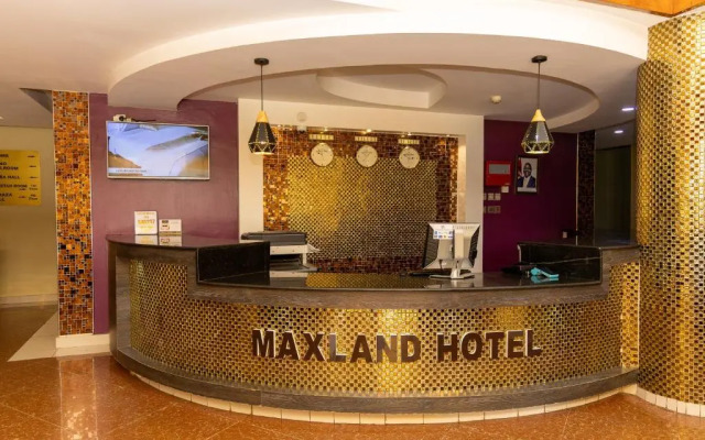 Maxland Hotel
