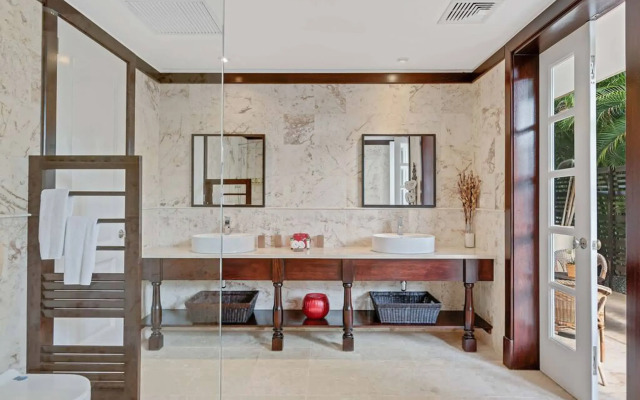 Sophisticated Villas With Private Pools and Staff