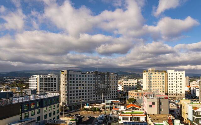 Hotel The Grang Seogwipo