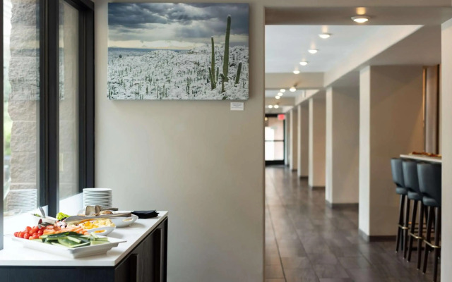 Embassy Suites by Hilton Tucson East