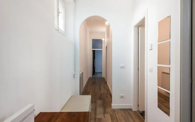 Iflat Mid-Century Modern Vatican Apartment