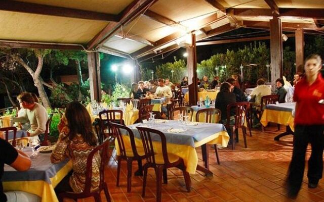 Centro Vacanze Isuledda Residence