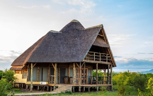 Aardvark Safari Lodge