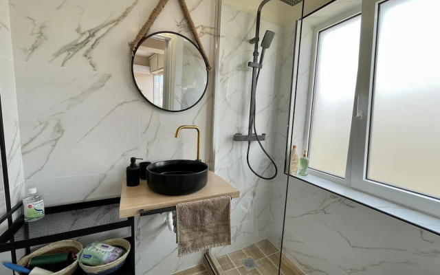 Cozy Apartment in Heart Athens Near Metro Fix 100m