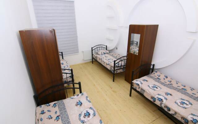 Nizami Street Hostel
