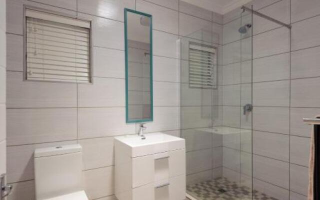 Vallen Lodge 2 - FAMILY ONLY
