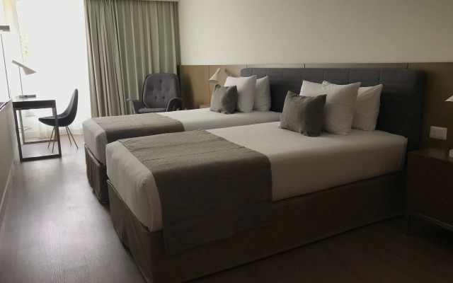 Ramada Plaza by Wyndham Sanya Bay