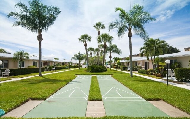 Jamaica Royale - 022 - 1 Br Condo