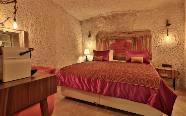 The Owl Cave Hotel