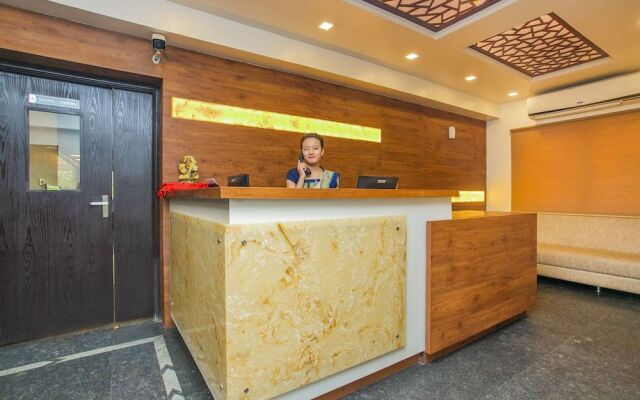 Capital O 25030 D'brooks