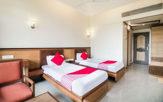 Oyo 41076 Hotel Dhiraj Residency
