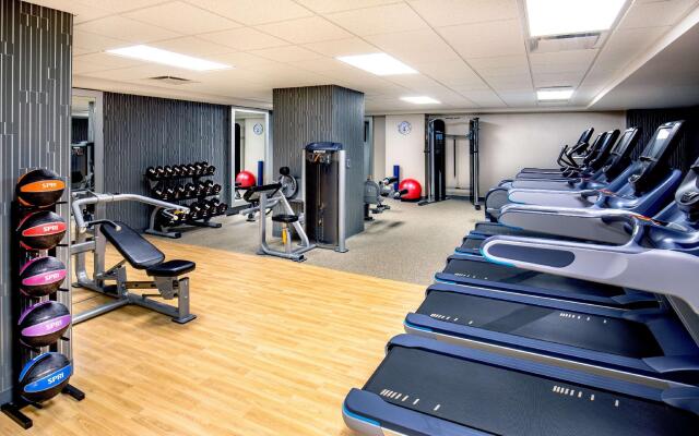 DoubleTree by Hilton Youngstown Downtown