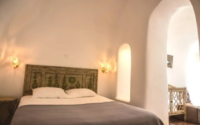 Art Maisons Aspaki Exclusive Suites