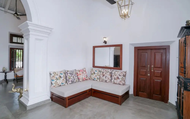 OYO 549 Pinipahana Walauwa