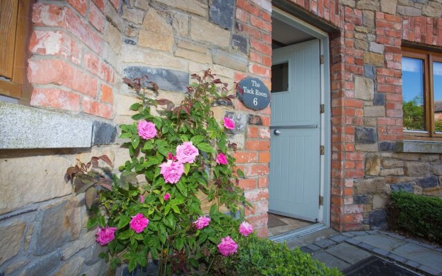 The Tack Room 10061