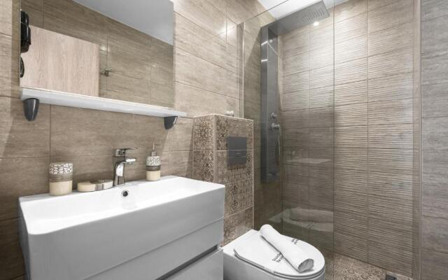 Laussane Nilie Hospitality MGMT