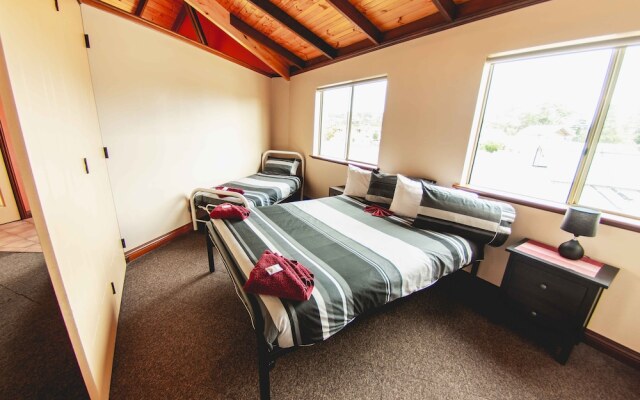 Esperance Foreshore Apartments