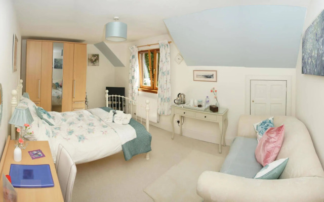 Whistlers Dell B&B