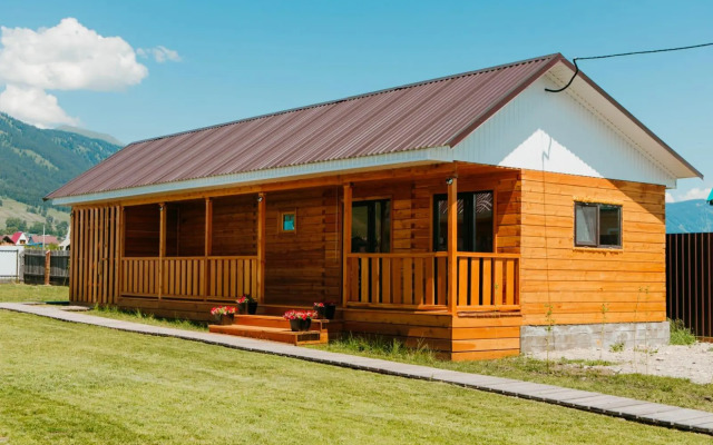 Гостевая усадьба на улице Шукшина 7