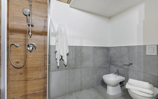 Dimora Savoia With Jacuzzi Bari